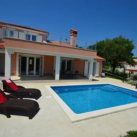 Ferienhaus Ina *